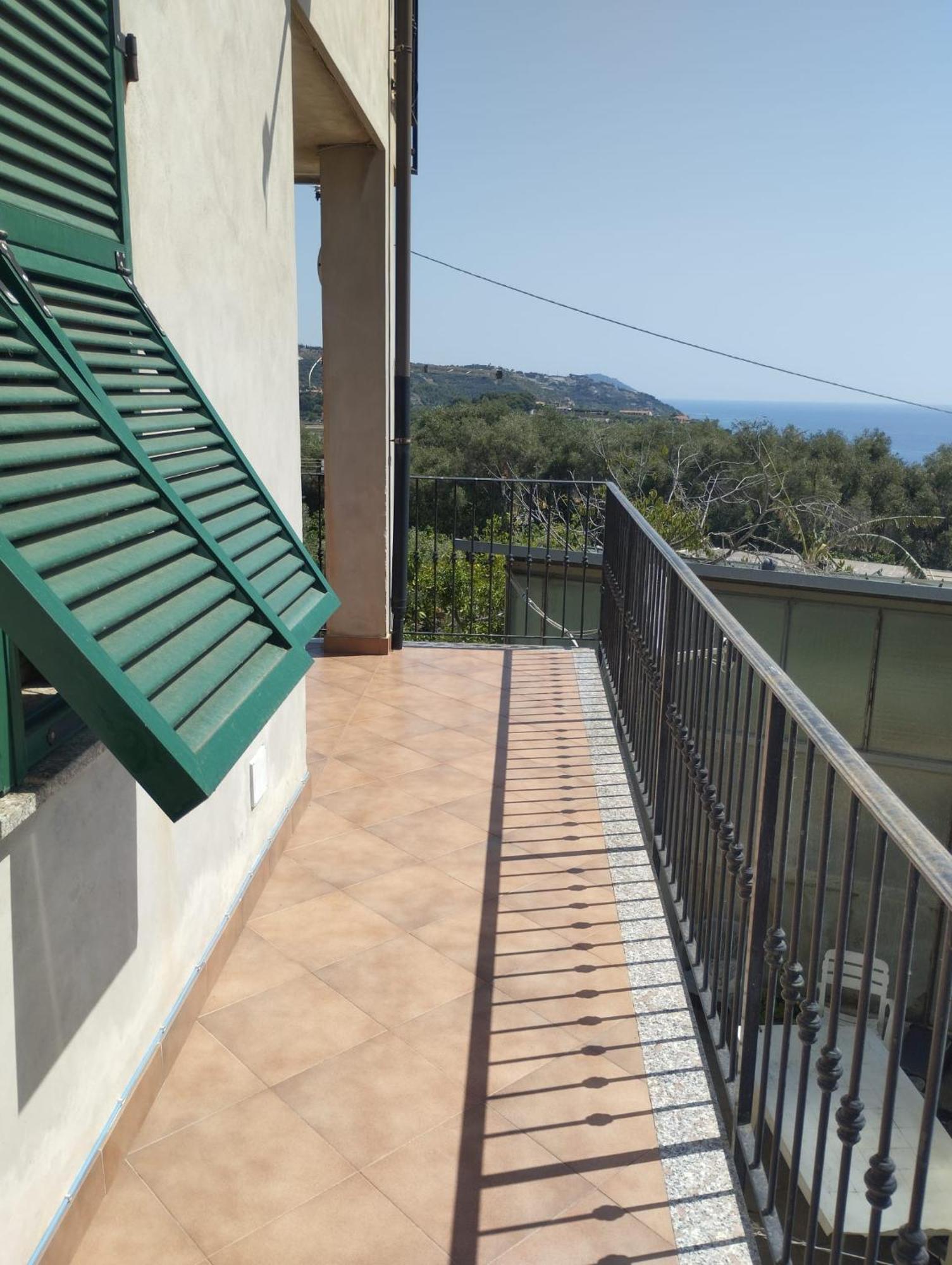 Alba Dorata Apartment San Lorenzo al Mare Bagian luar foto