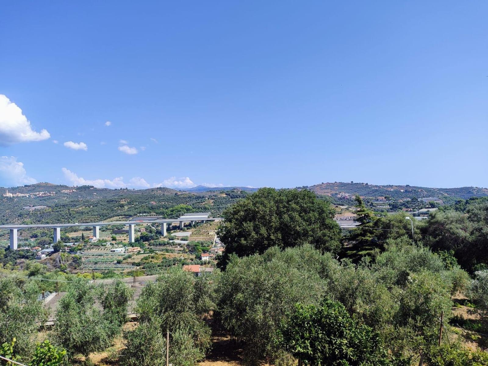 Alba Dorata Apartment San Lorenzo al Mare Bagian luar foto
