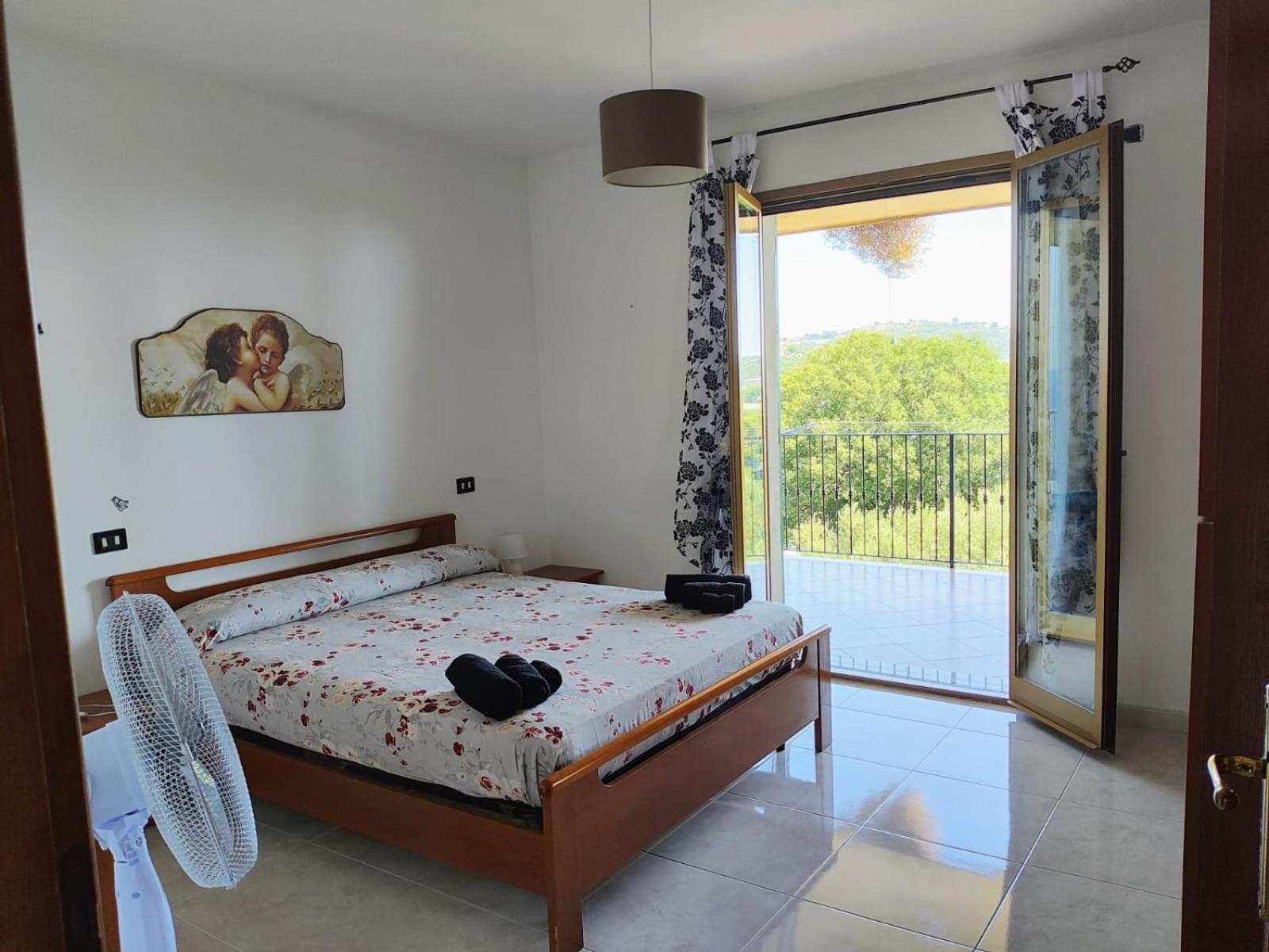 Alba Dorata Apartment San Lorenzo al Mare Bagian luar foto