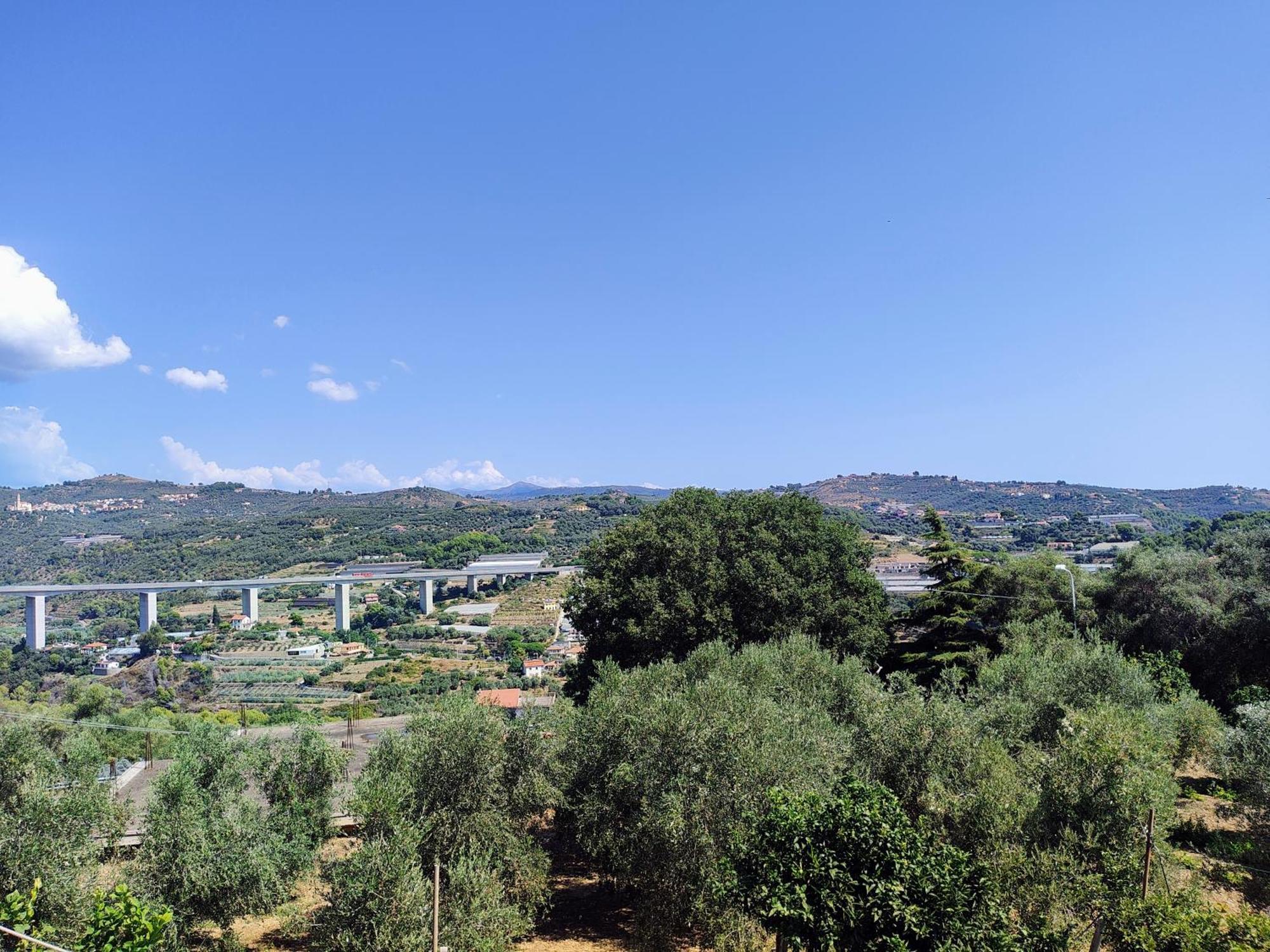 Alba Dorata Apartment San Lorenzo al Mare Bagian luar foto